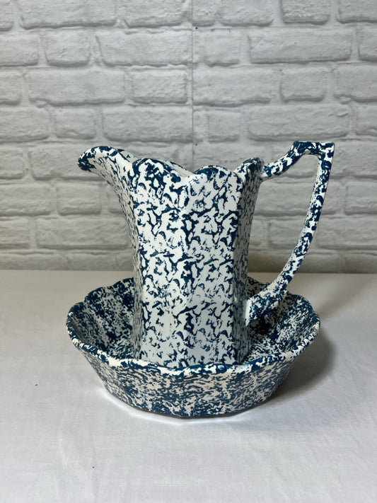 McCoy pitcher & bowl set in blue spatterware