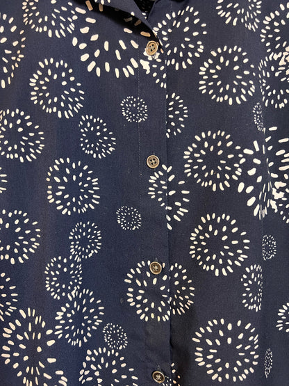 Size L CAbi Navy Blue & White Button Down Summer Top