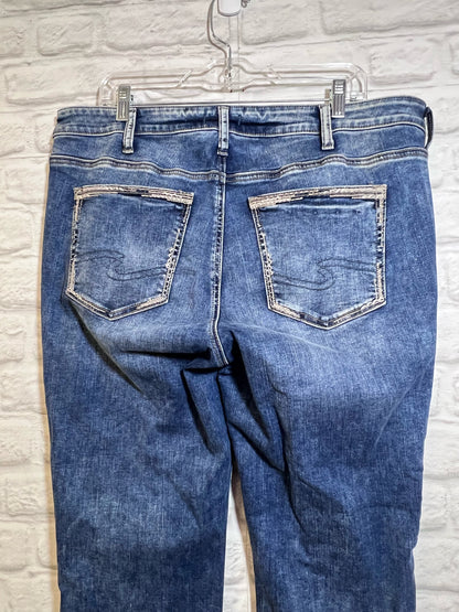 Silver Jeans Co. Size 16 Avery Slim Boot jeans