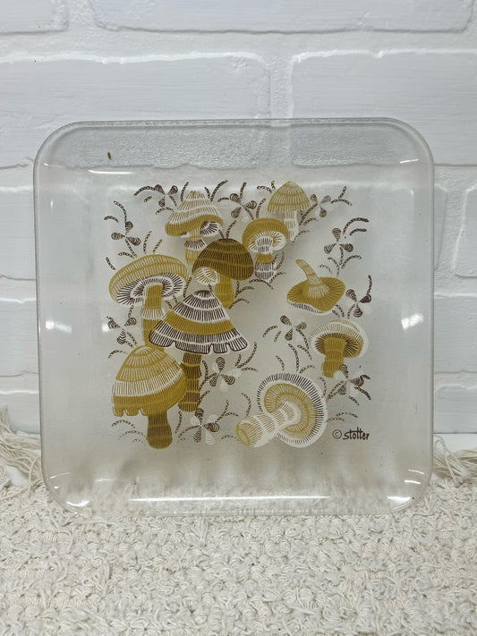Stotter Mushroom Square Acrylic Plate