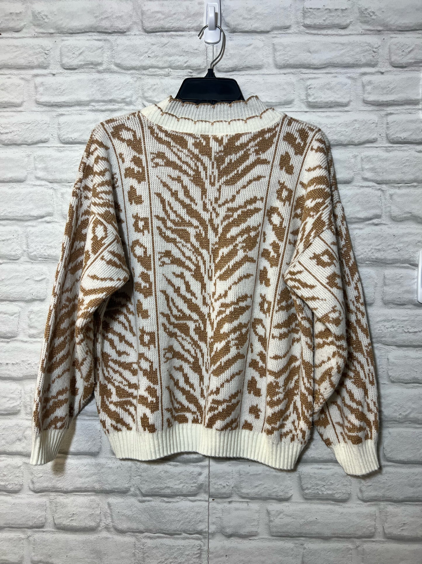 Nan Dorsey vintage gold & white sweater