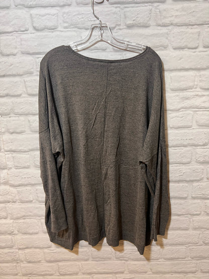 Size XL CAbi Oversized Gray Sweater