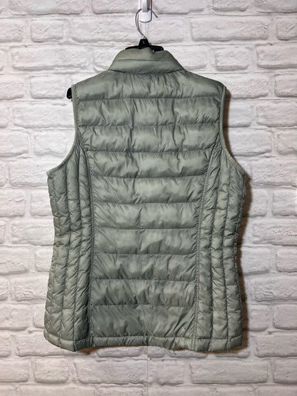 Size M 32 Degrees lightweight vest