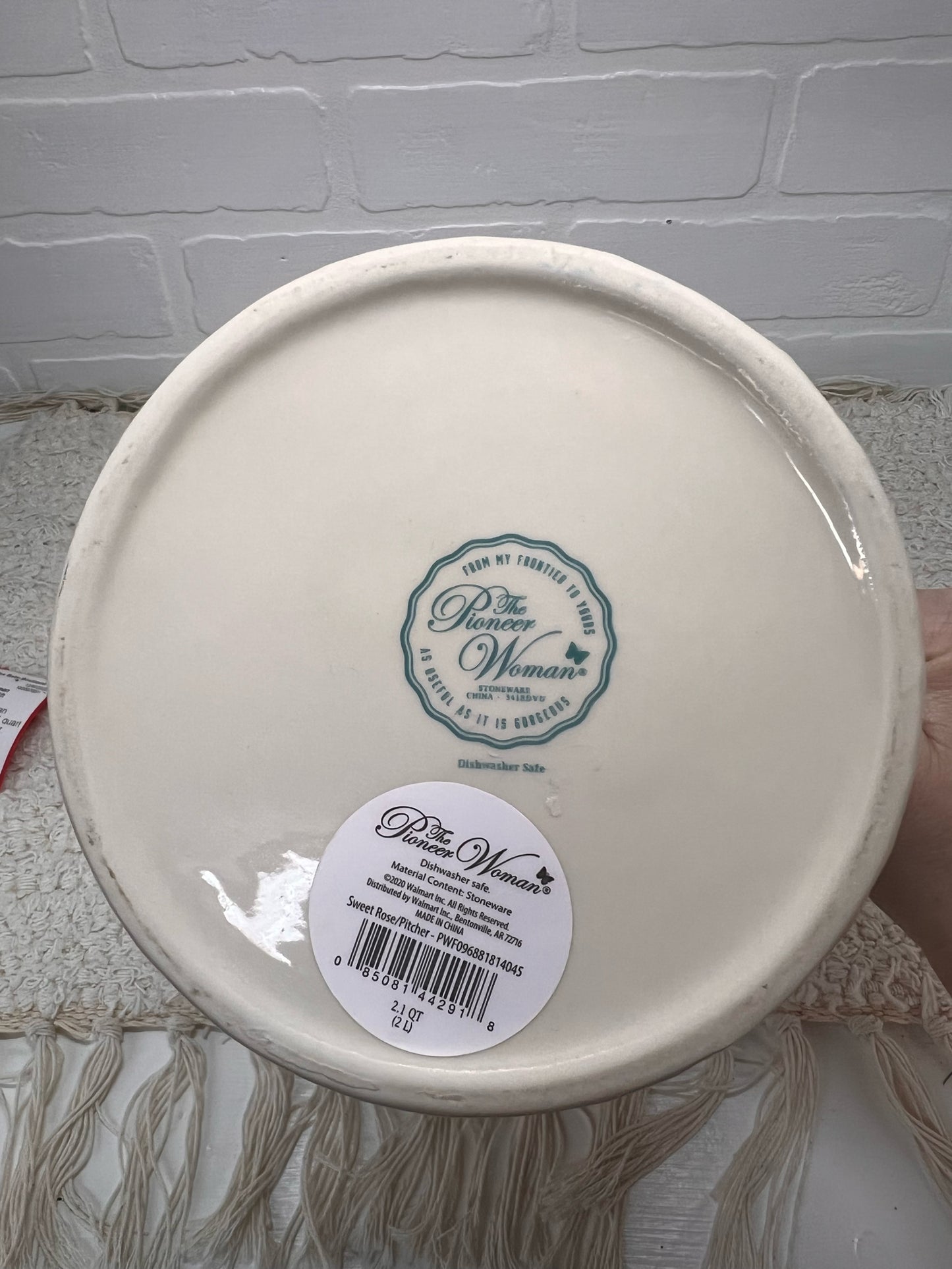 Pioneer Woman Sweet Rose 2.1 Quart  Pitcher