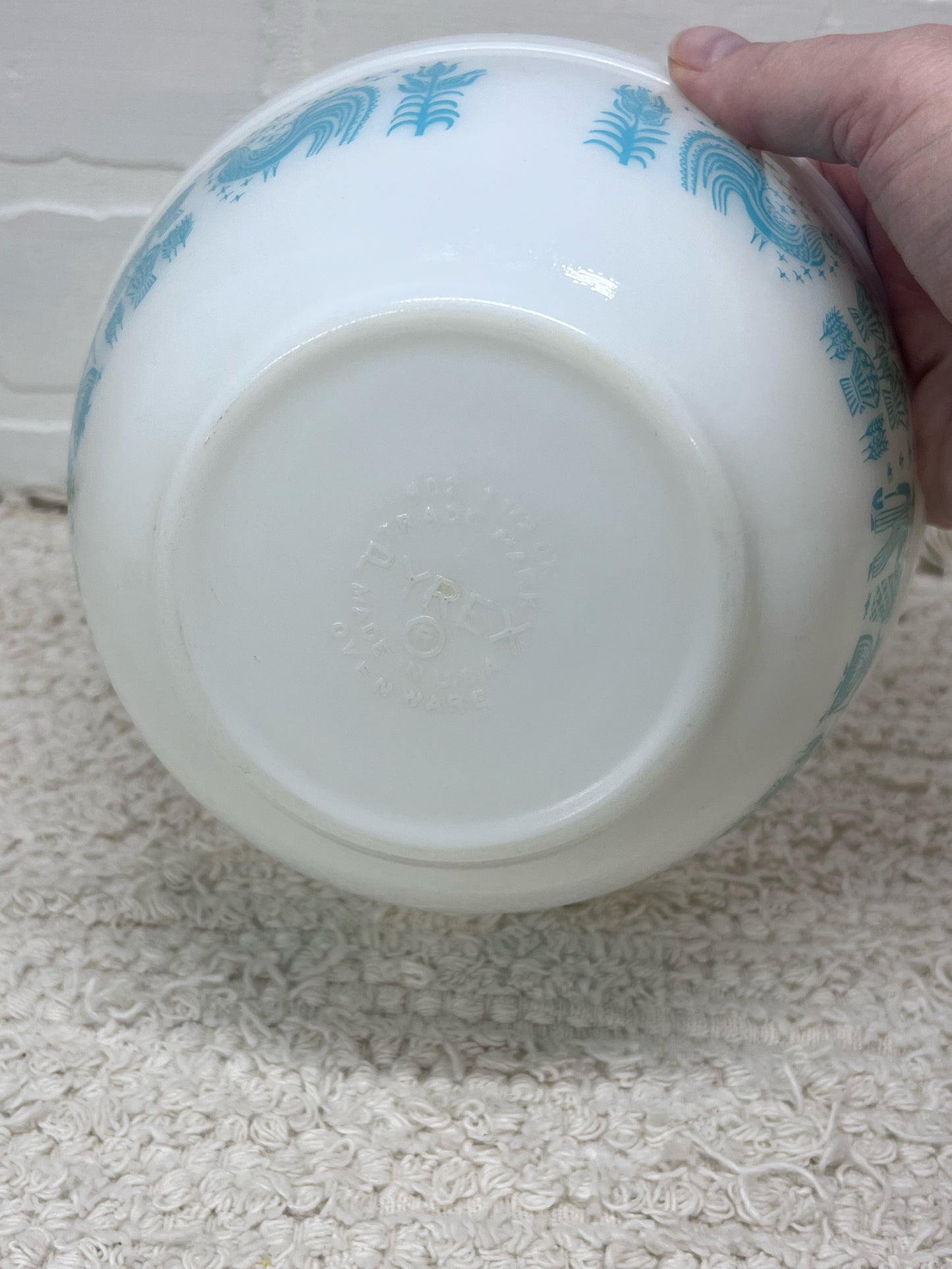 Pyrex Bowl Set - Amish Buterprint - Three Nesting Bowls