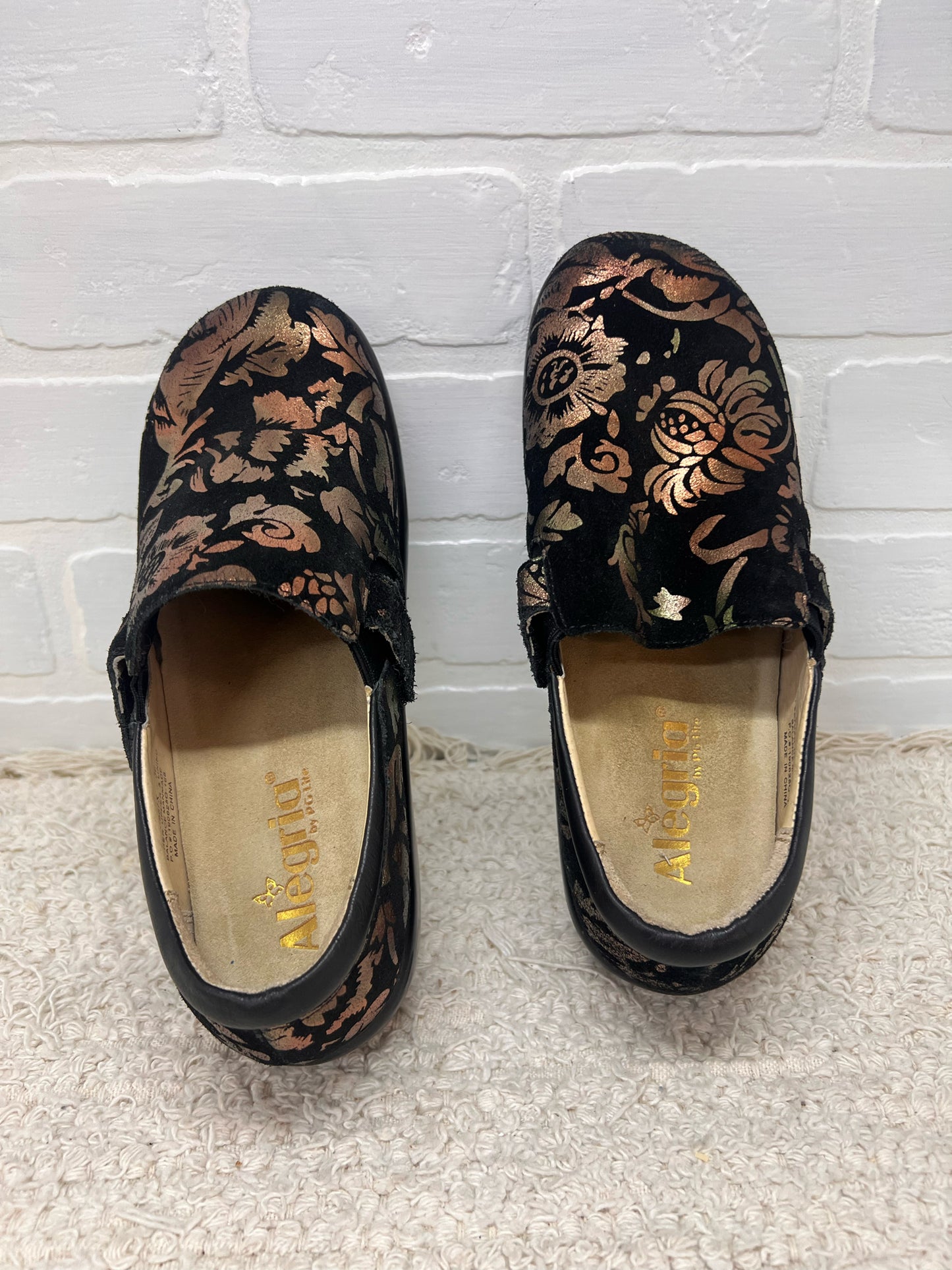 Shoe Size 36/6 Alegria Black Floral Embossed Casual Shoes