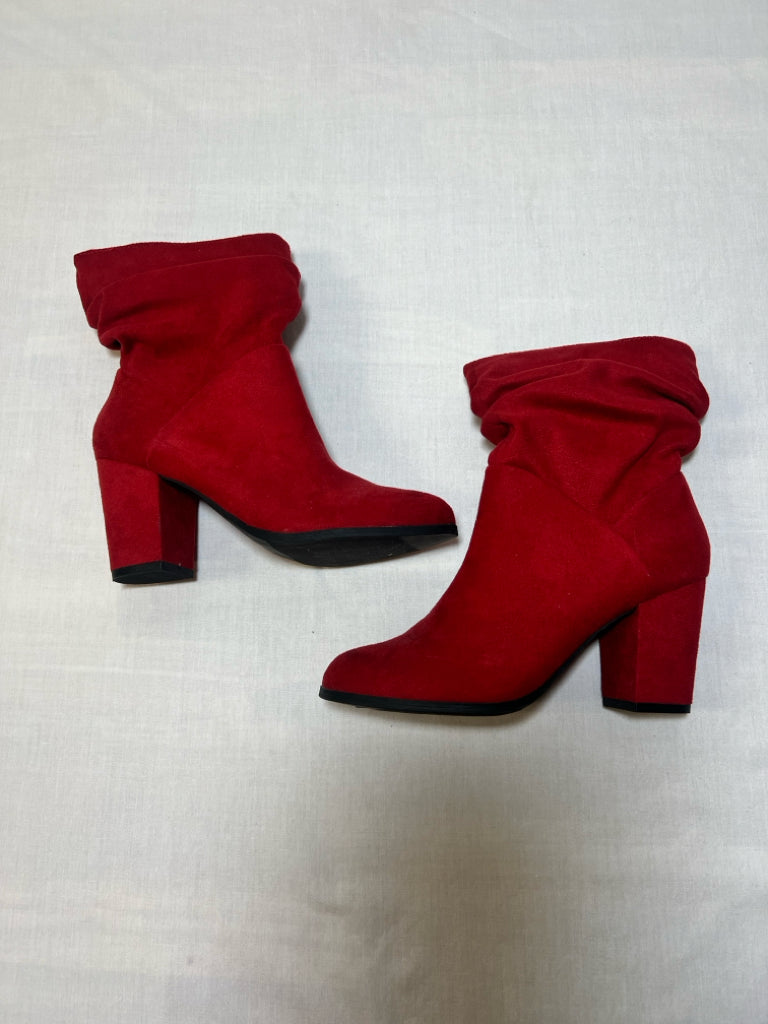 Shoe Size 7.5 Material Girl faux suede red boots