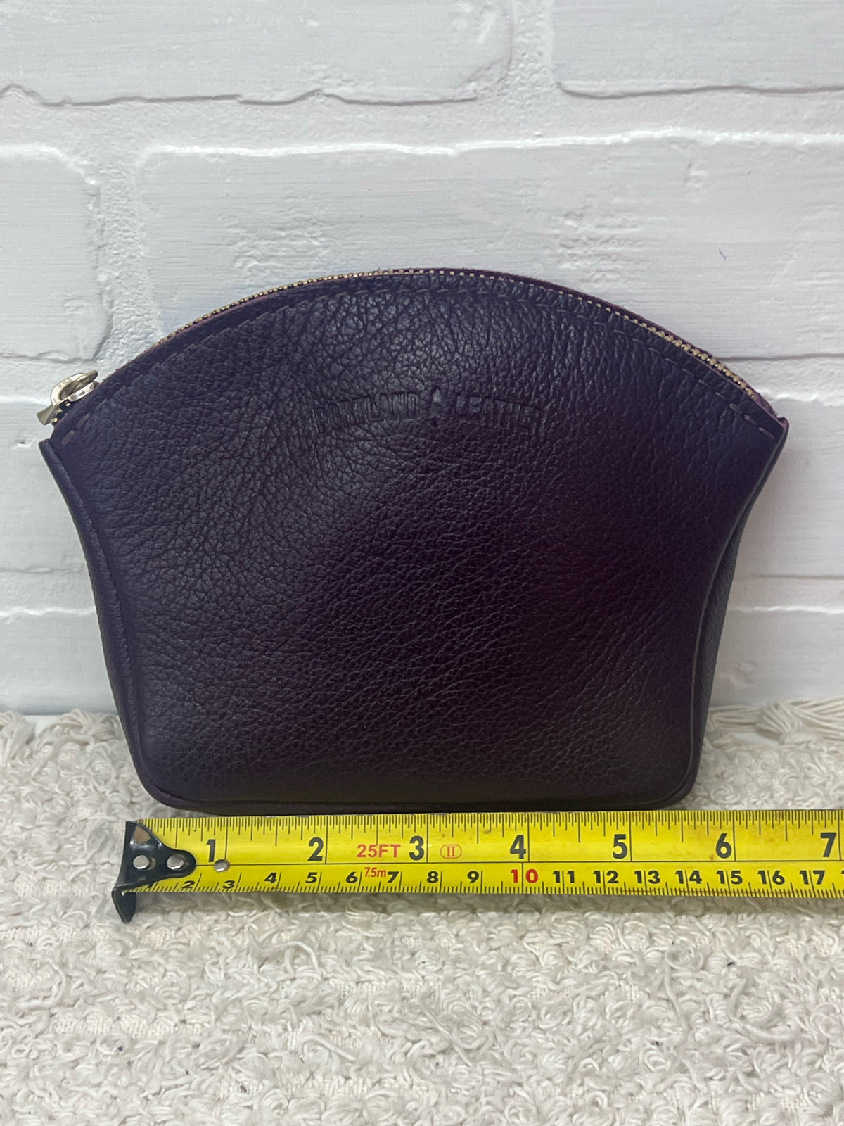 Portland Leather Seashell Zipper Pouch in Plum Burgundy Leather