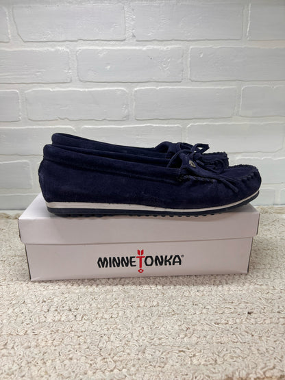 Shoe Size 9 Minnetonka  Moccasins Navy blue Suede