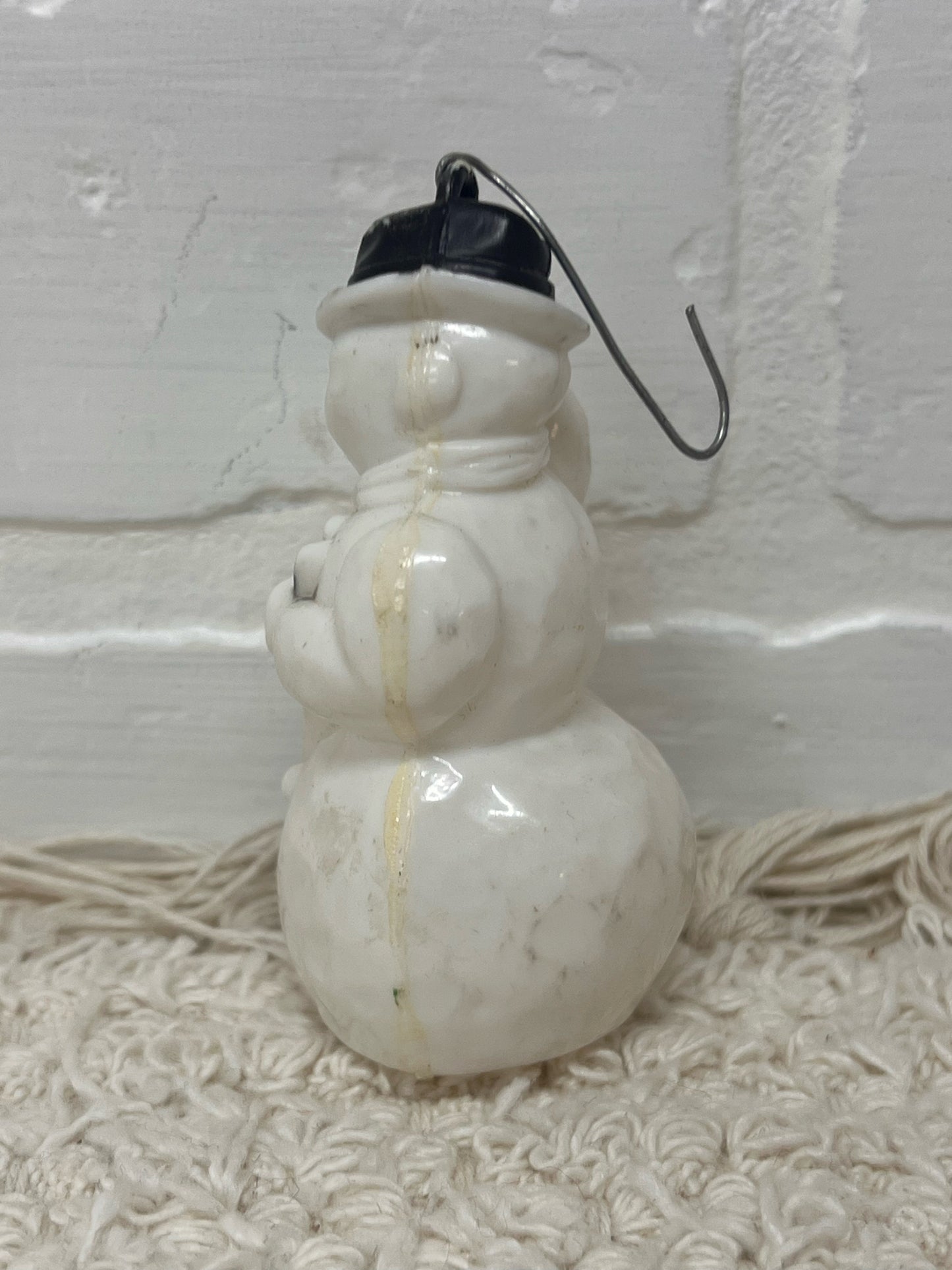 Rosbro Mid-Century Plastic Snowman Ornament