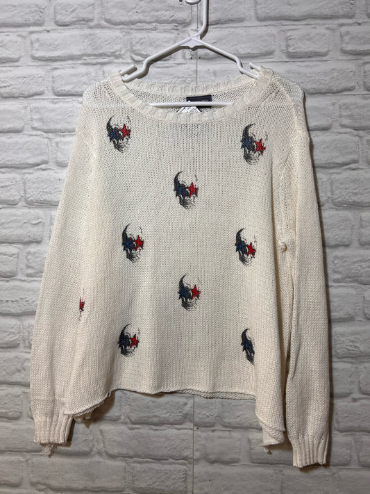 Size S/M Wooden Ships Star Skull Sweater