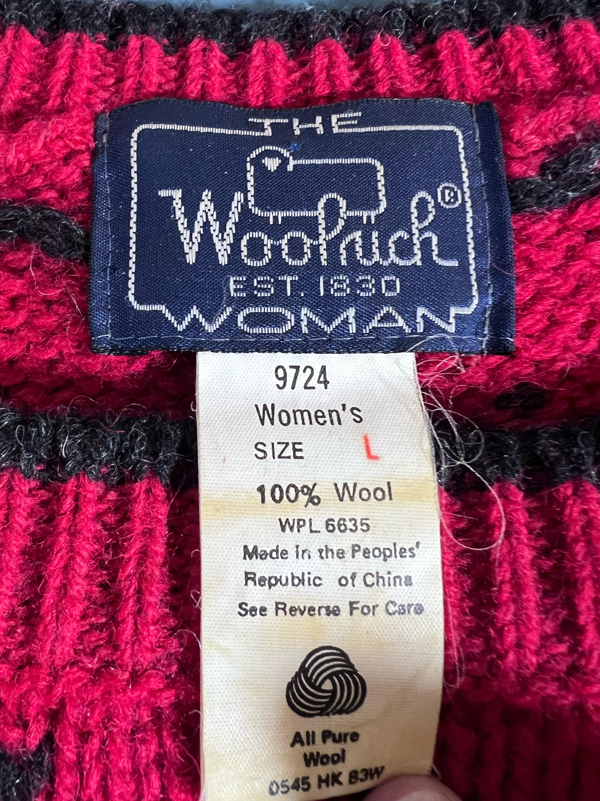Size L Vintage 1980s Woolrich Red Wool Sweater w/ Sheet, Chicken & Moon Design