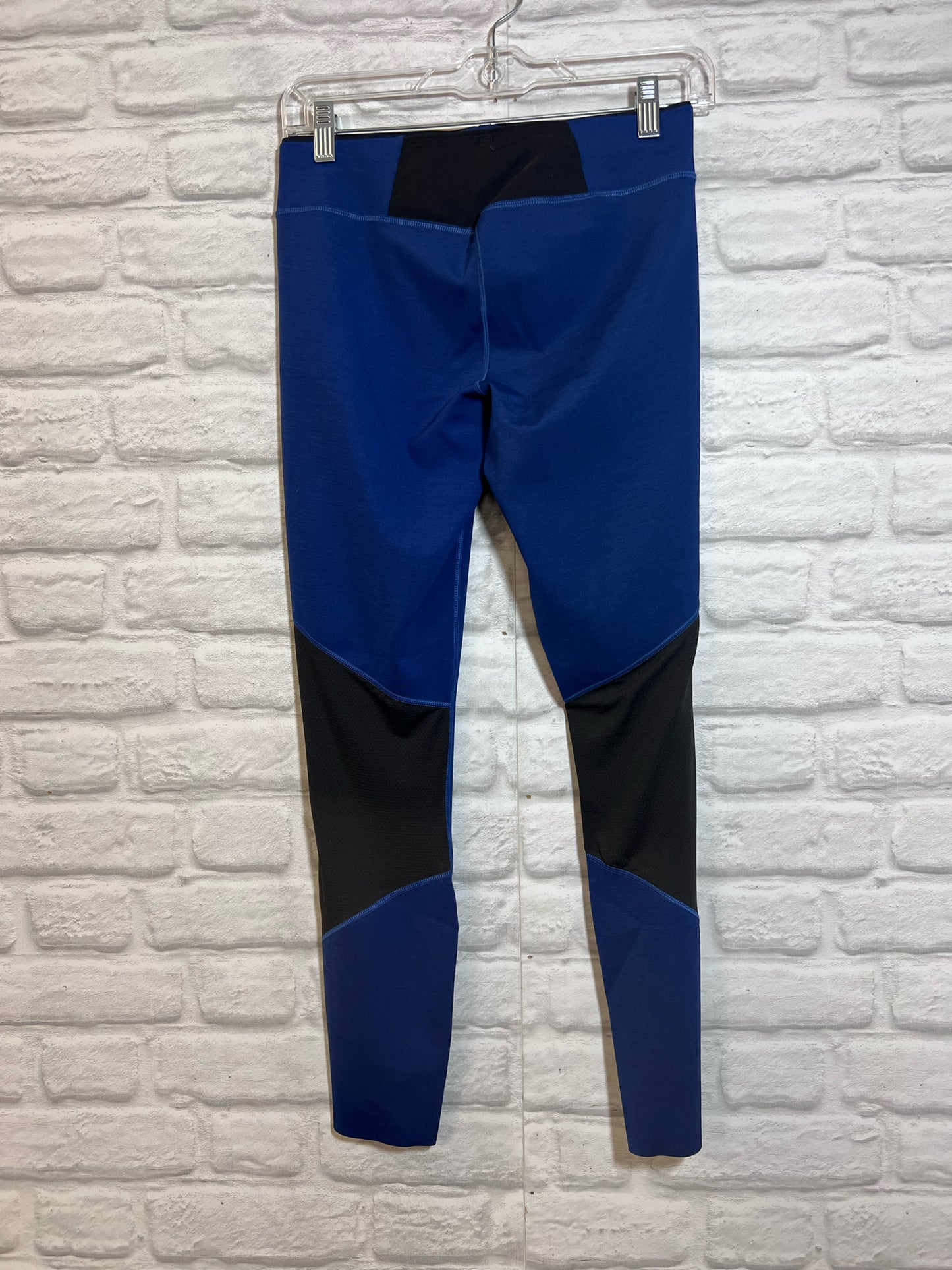 Patagonia Size M 'Endless Run' Tights/Leggings in Black & Blue