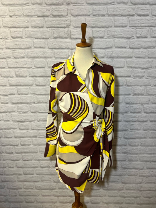 Size M House of Harlow 1960 Vintage inspired dress