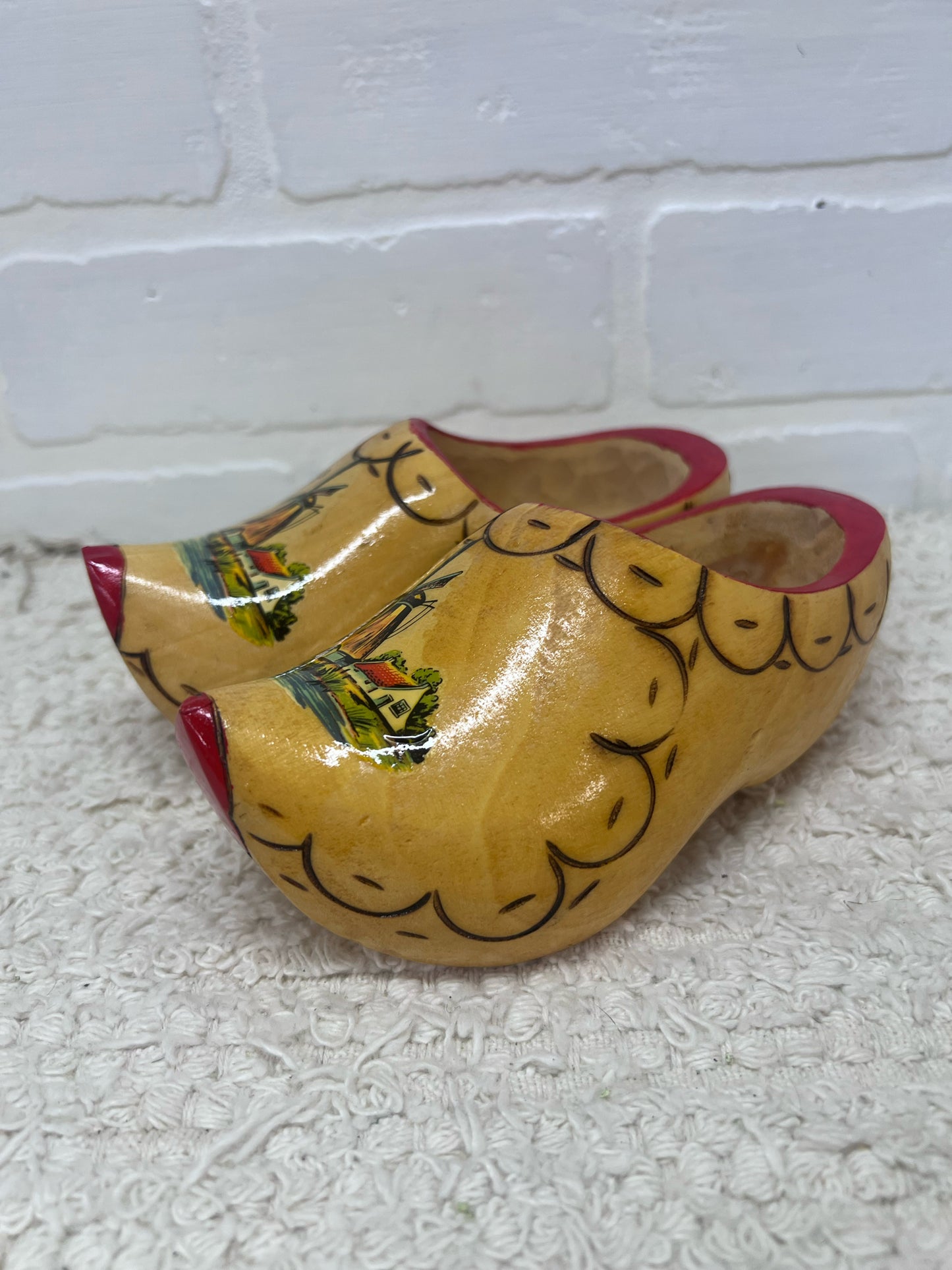 Vintage Dutch Shoes - Hand Painted Holland Souvenir