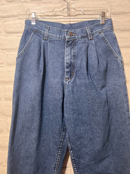 Lee Size 6 Vintage Pleated Front Mom Jeans Circa 1980's