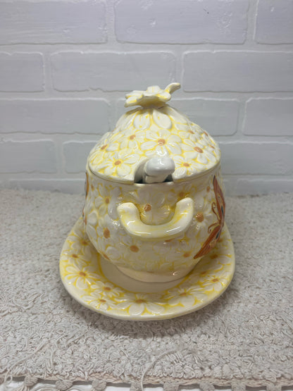 Vintage Covered Tureen with Underplate & Ladle - Daisies & Butterflies