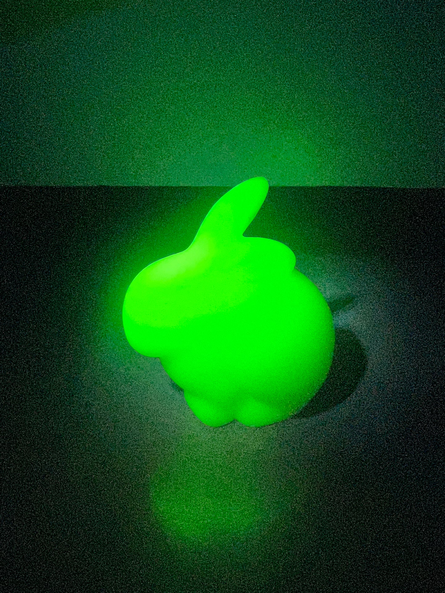 Fenton Custard Glass Bunny Figurine