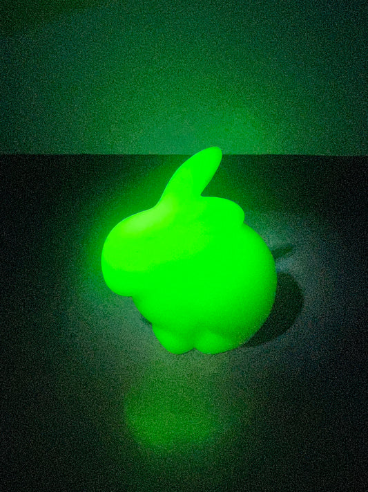 Fenton Custard Glass Bunny Figurine