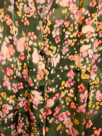 Size L CAbi Green & Pink Sleeveless Blouse