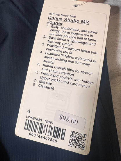 Lululemon Size 4 Navy Striped  NWT Joggers