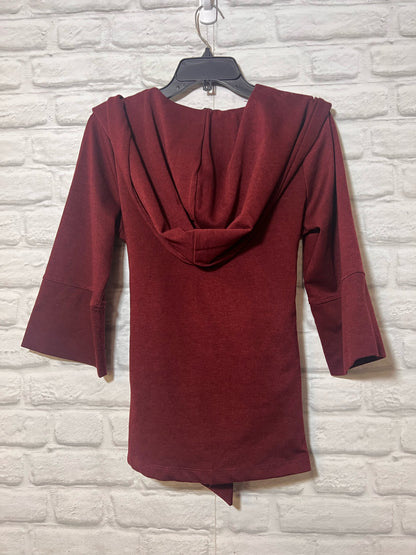 Size L XTaren Maroon Bow Front Cardigan