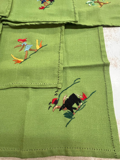Vintage Mid-Century Embroidered Napkin Souvenir Set -Green Embroidered
