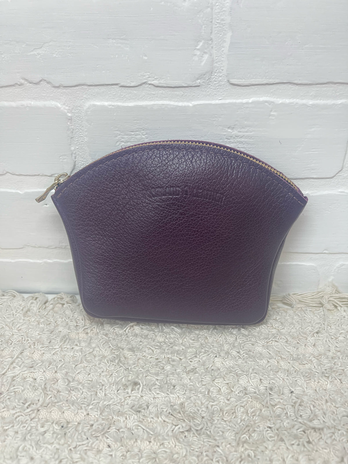 Portland Leather Seashell Zipper Pouch in Plum Burgundy Leather