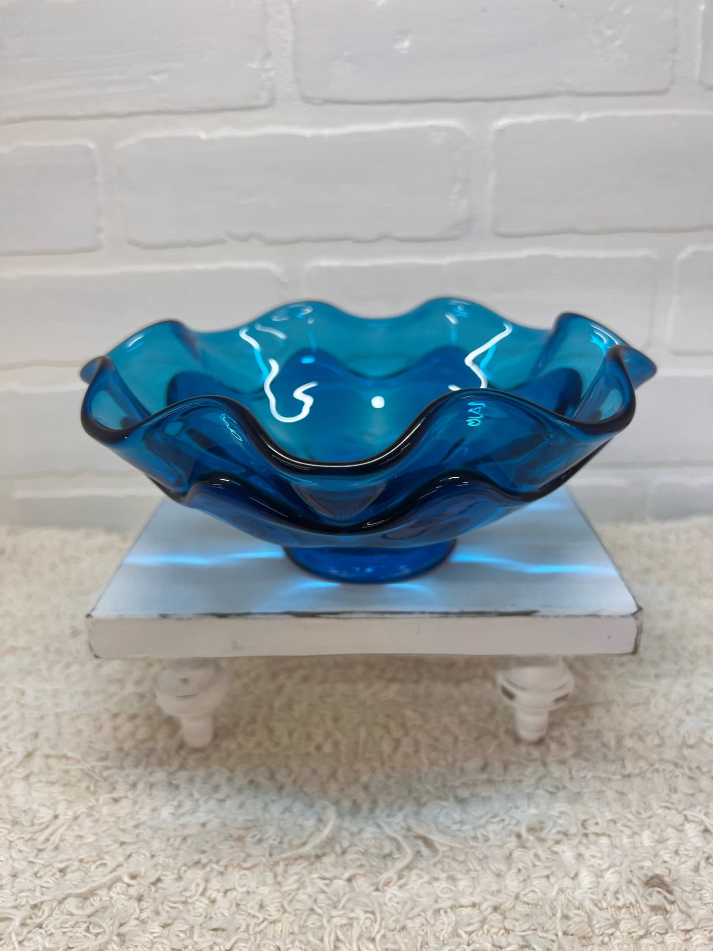Viking Glass MCM Double Ruffle Blue Blown Glass Bowl