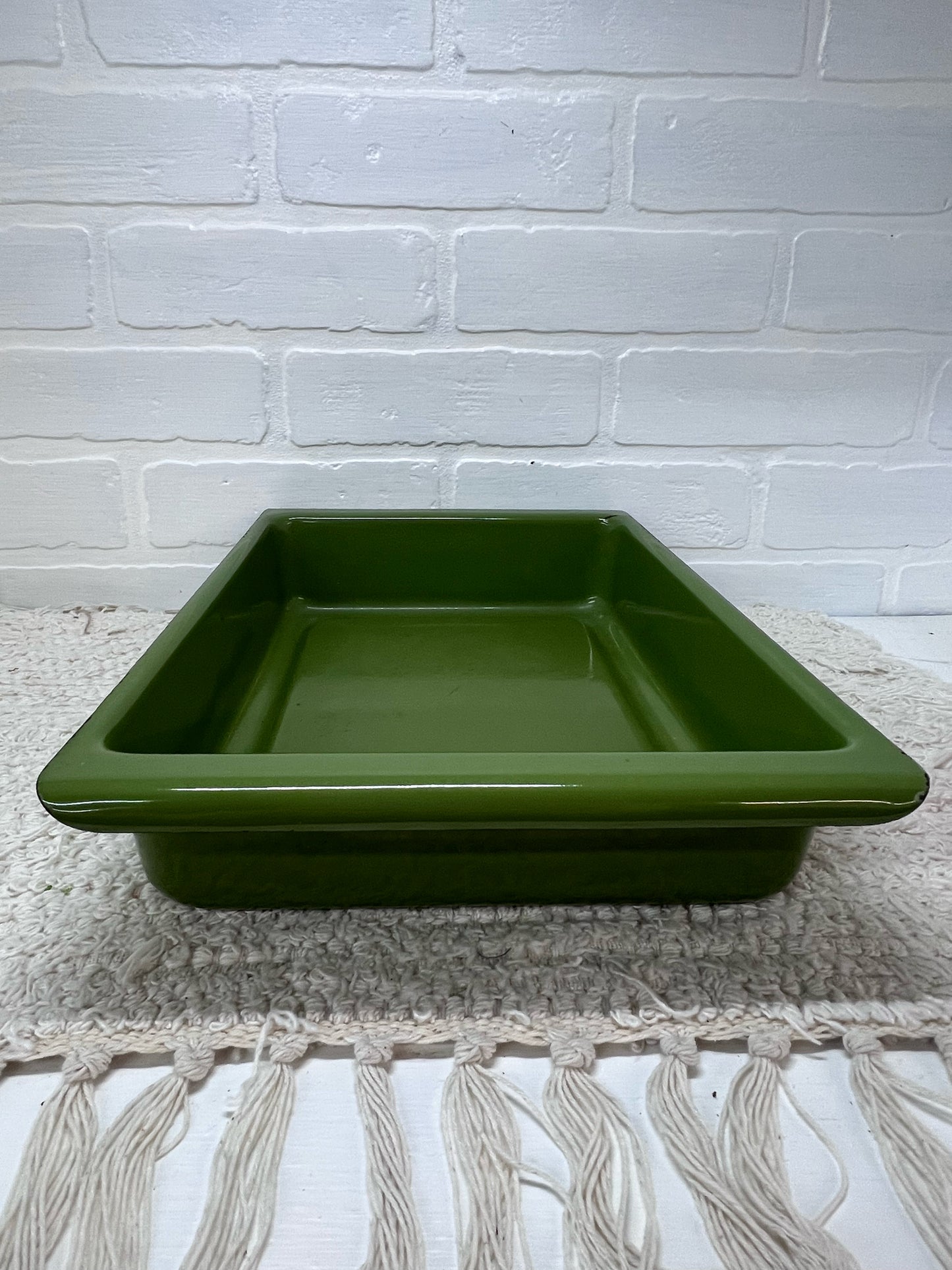 Catherine Holm Avocado Green & White Lasagna Pan