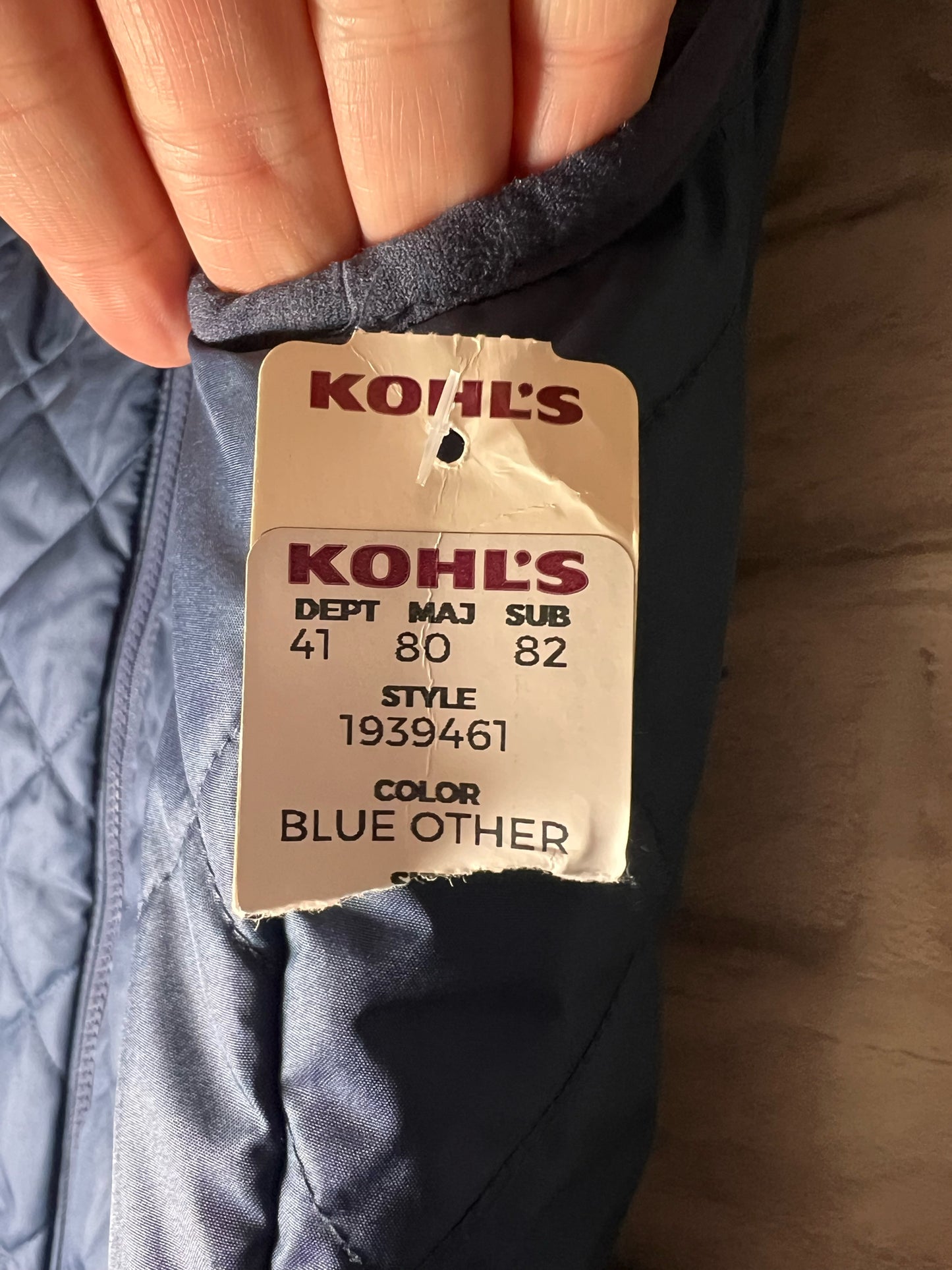 Size S Columbia Used but NWT Vest