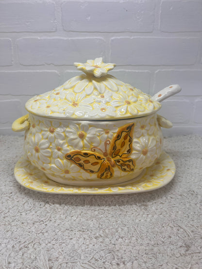 Vintage Covered Tureen with Underplate & Ladle - Daisies & Butterflies