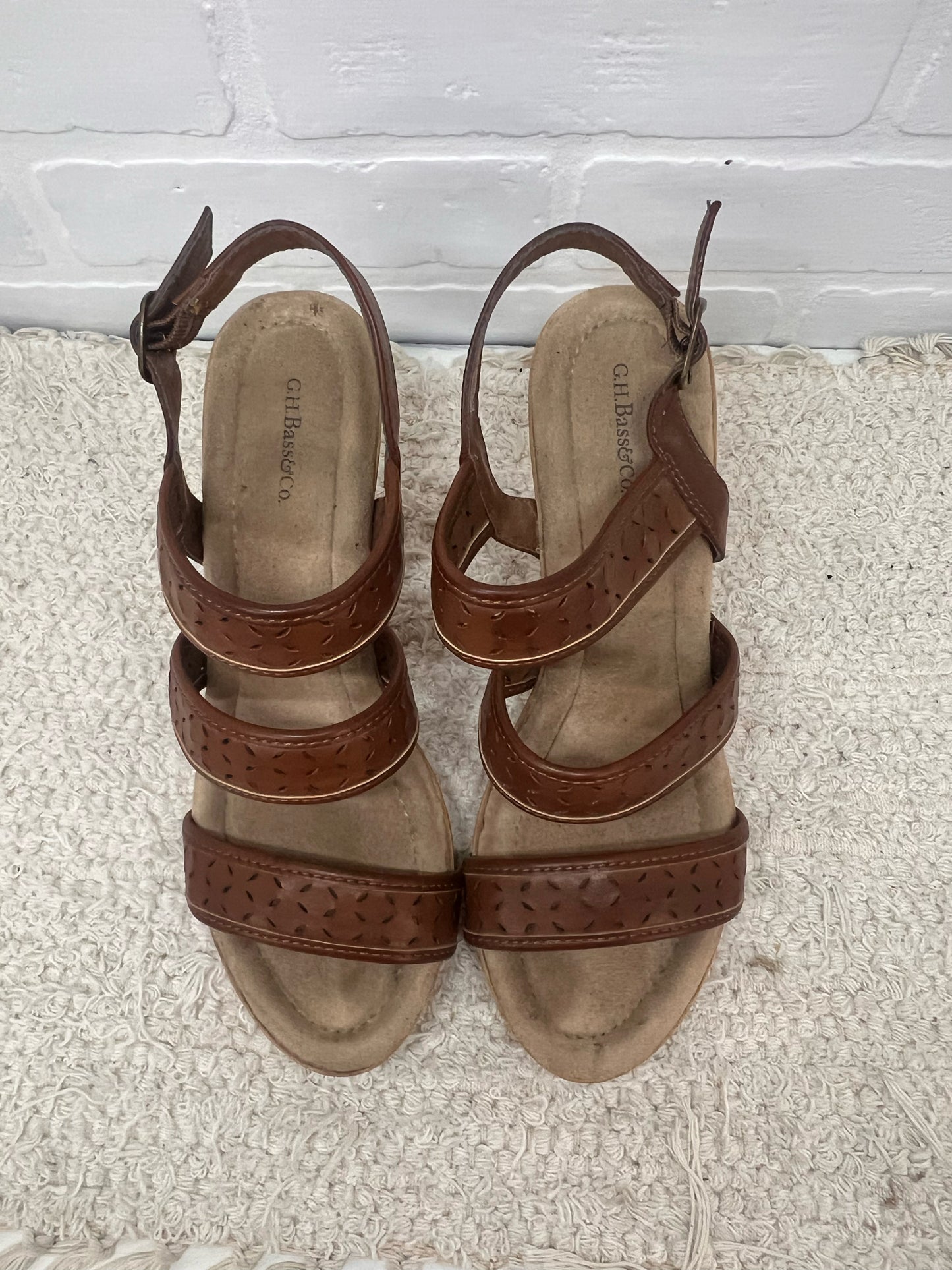 Shoe Size 9 Bass Sandals