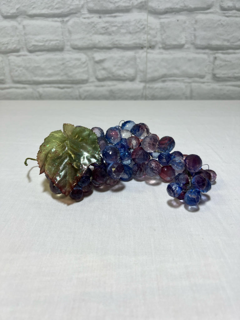 Vintage Acrylic Grapes