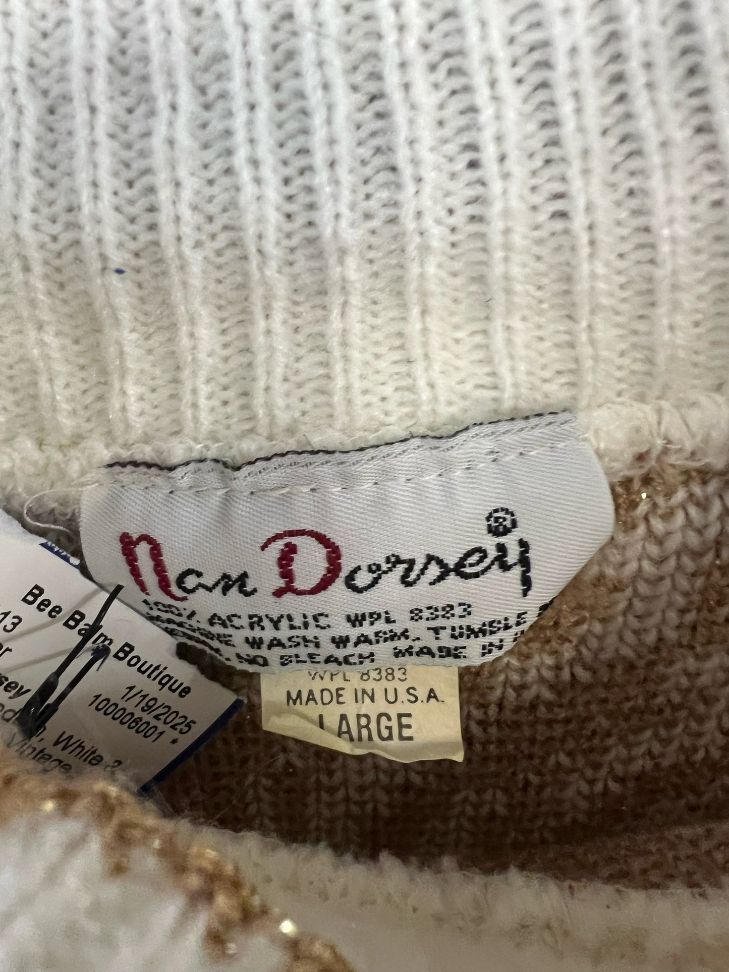 Nan Dorsey vintage gold & white sweater