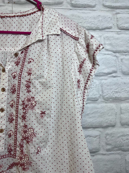 Size M Anthropologie Brown & White Dotted Embroidered Blouse