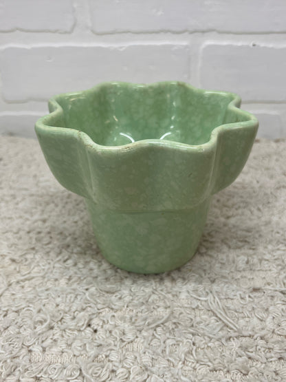 Imperial Pottery Mottled Mint Green Ruffled Flower Pot
