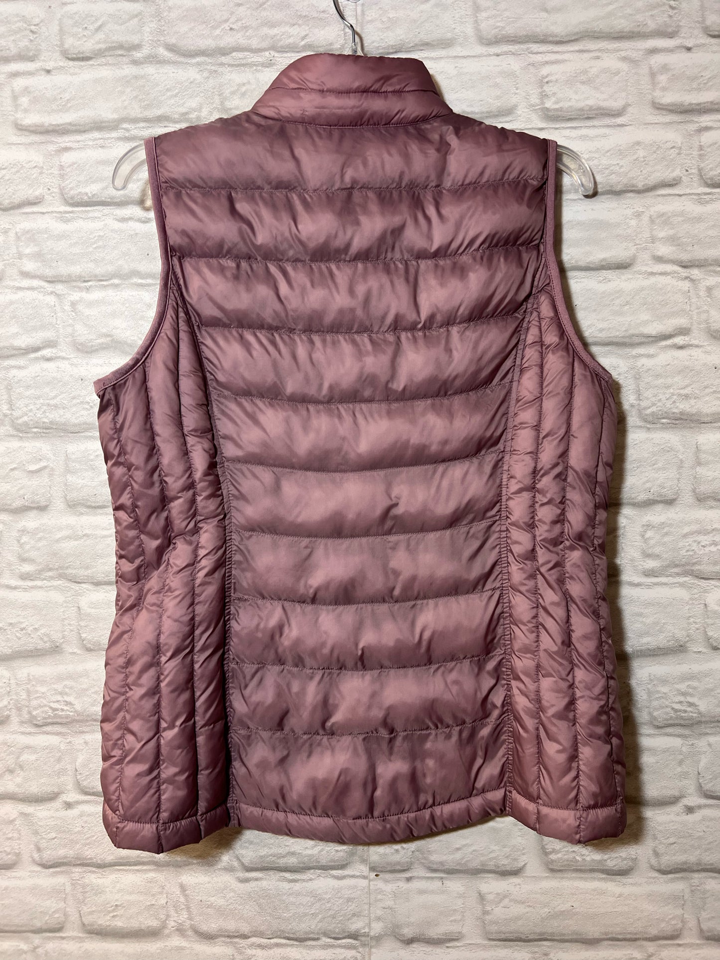 Size M 32 Degrees lightweight vest