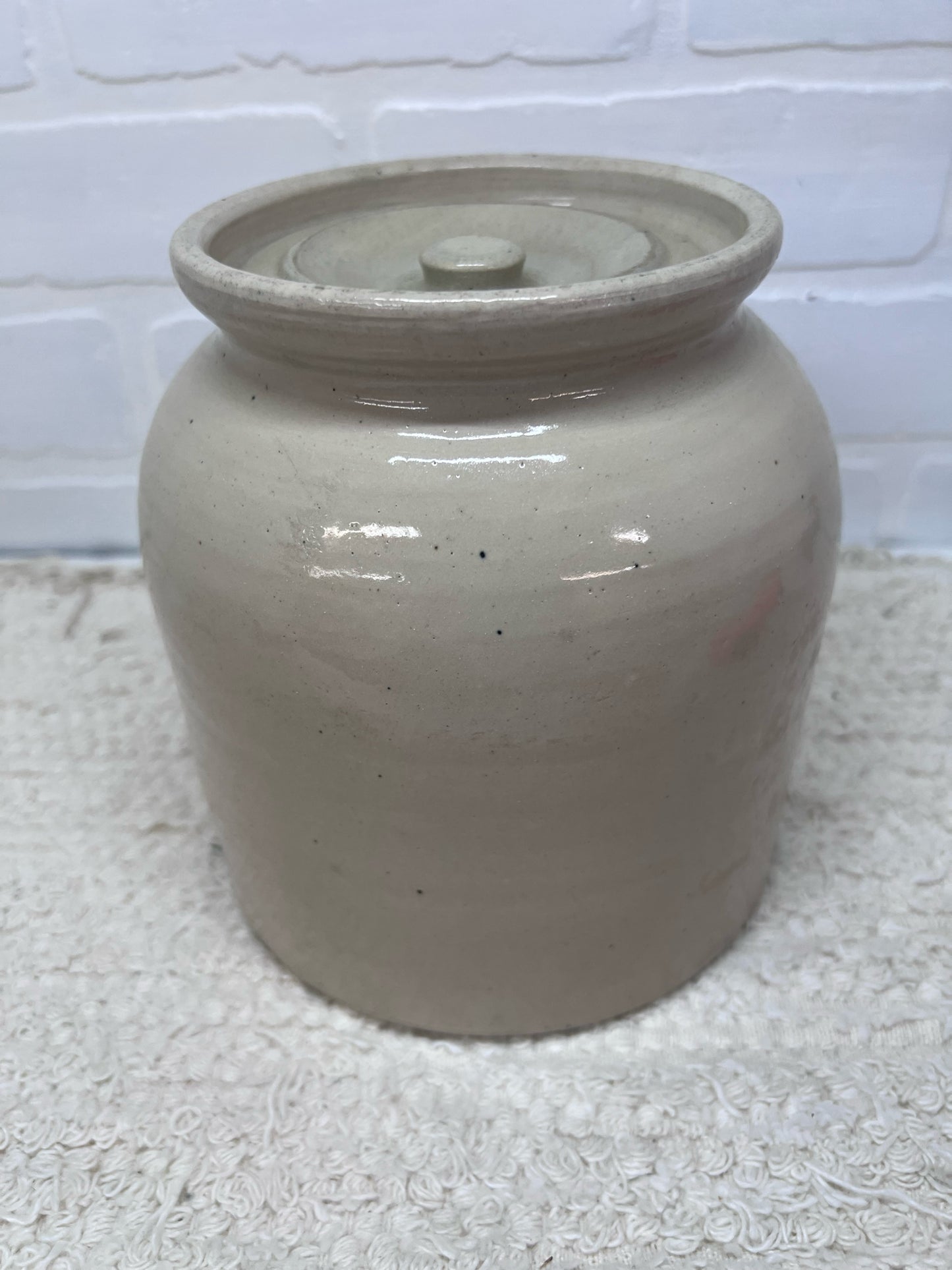 Unbranded Lidded Utilitarian Crock Measures Approx 7" Tall