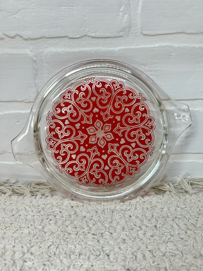 Pyrex Celtic Floral red lidded one quart casserole dish