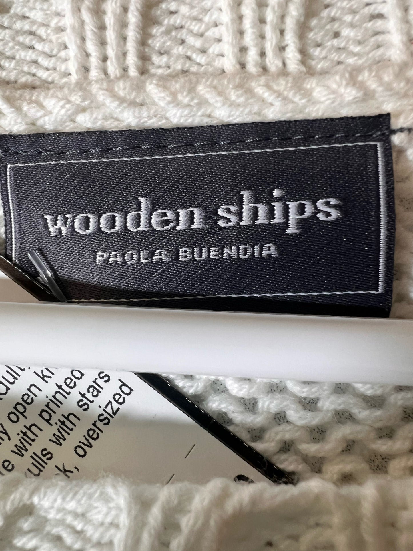 Size S/M Wooden Ships Star Skull Sweater