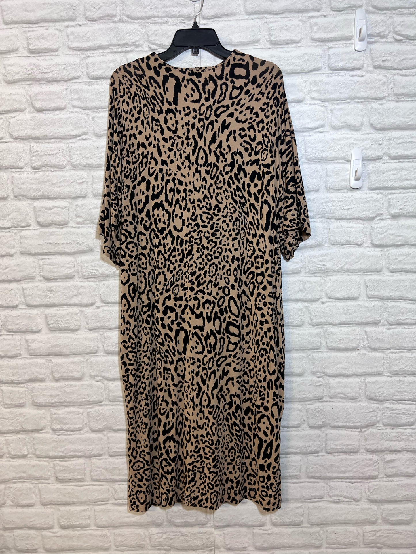 Size L Chico's Leopard Print Short Sleeved Knit Dress