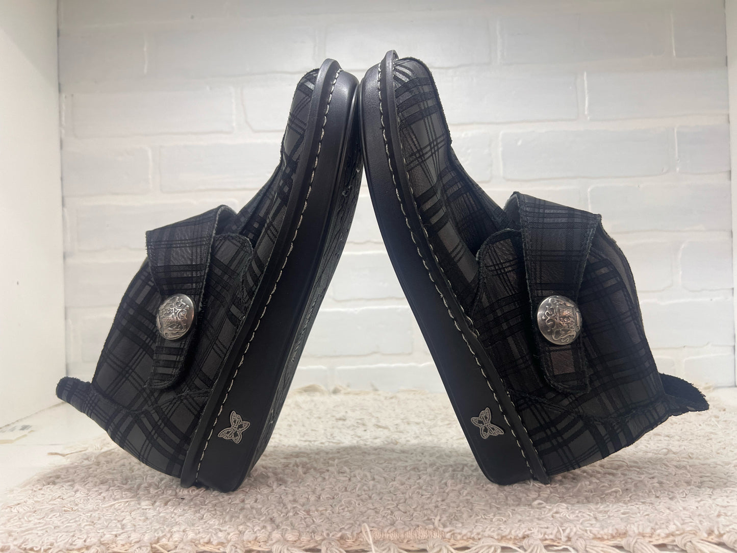 Shoe Size 42 Alegria Black & Silver Plaid Shoe/Booties