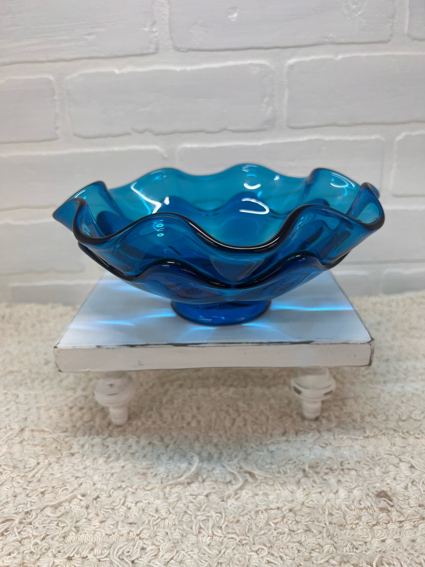 Viking Glass MCM Double Ruffle Blue Blown Glass Bowl