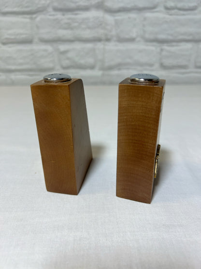 MCM San Fran wood Souvenir Salt/Pepper Set