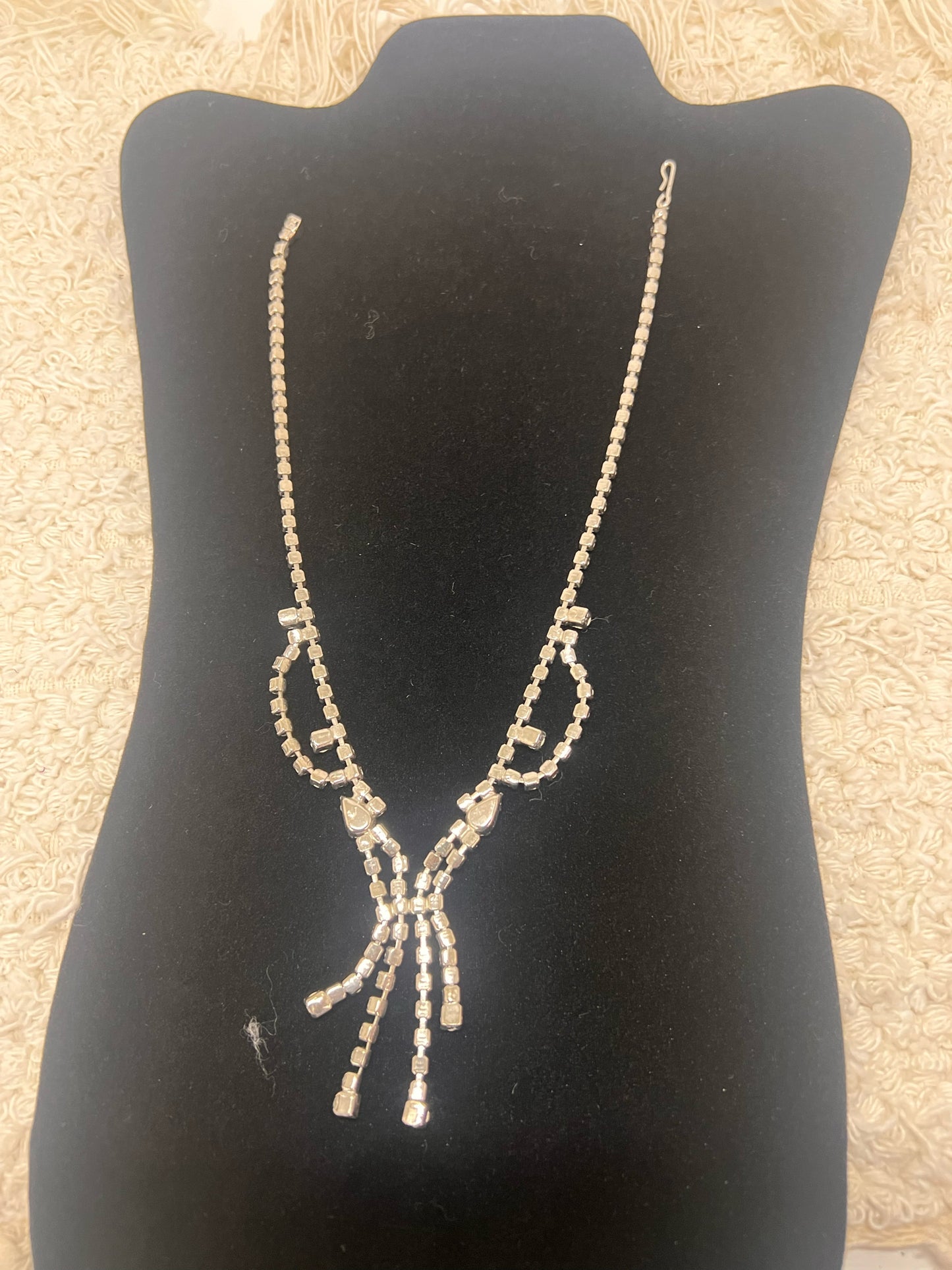 Vintage rhinestone necklace