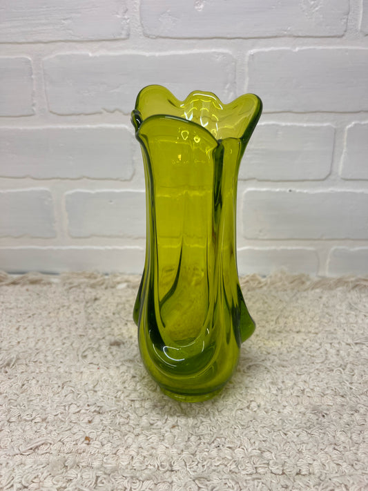 Viking Glass MCM Avocado Green Epic Drape Vase 8 Inch