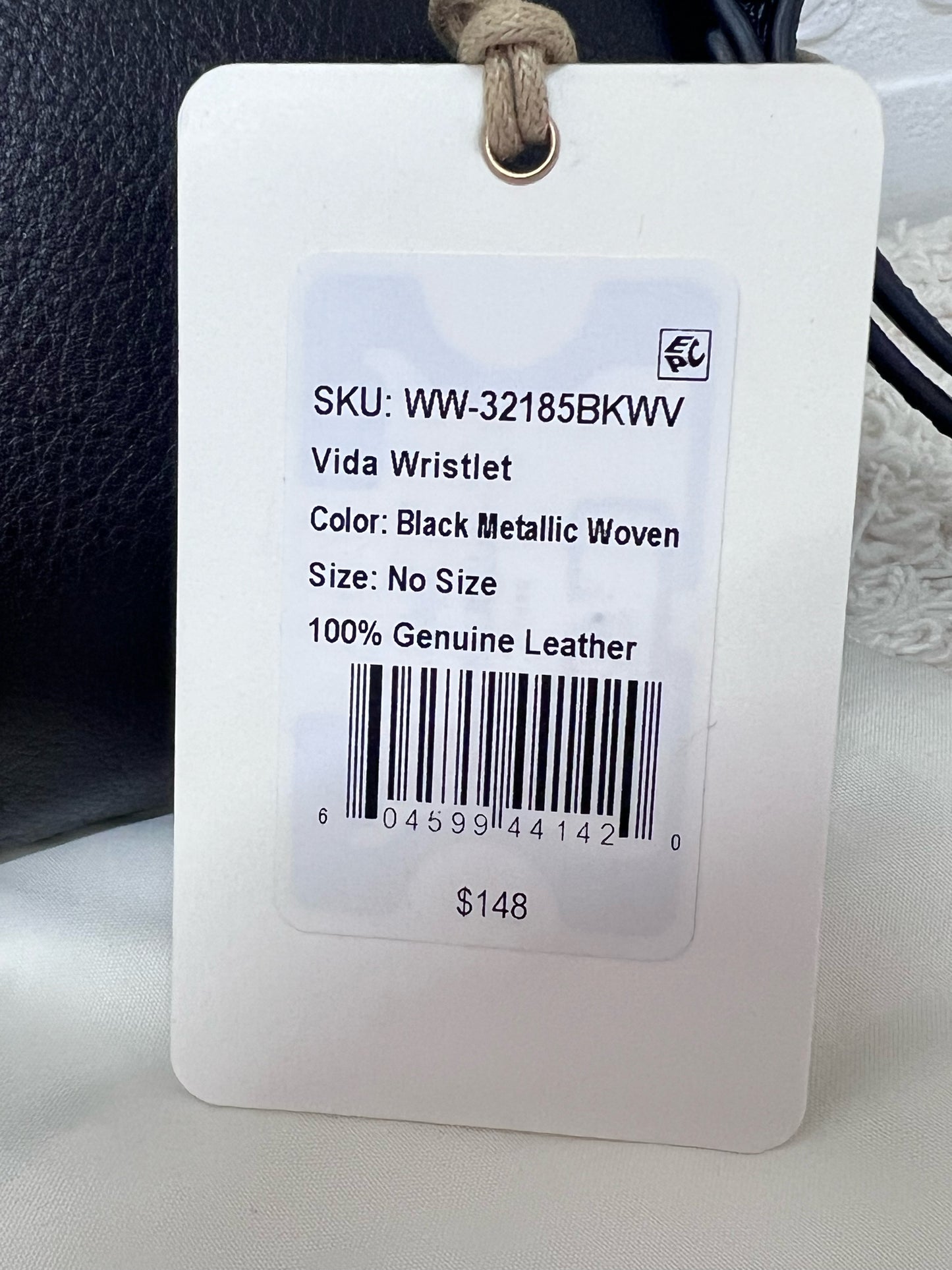 NWT Hobo Vide Wristlet in Black Metallic Woven Leather