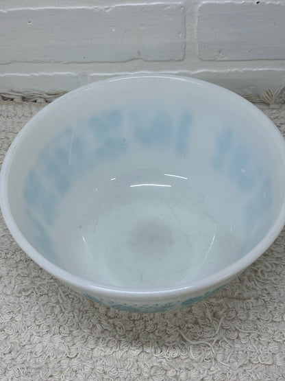 Pyrex Bowl Set - Amish Buterprint - Three Nesting Bowls