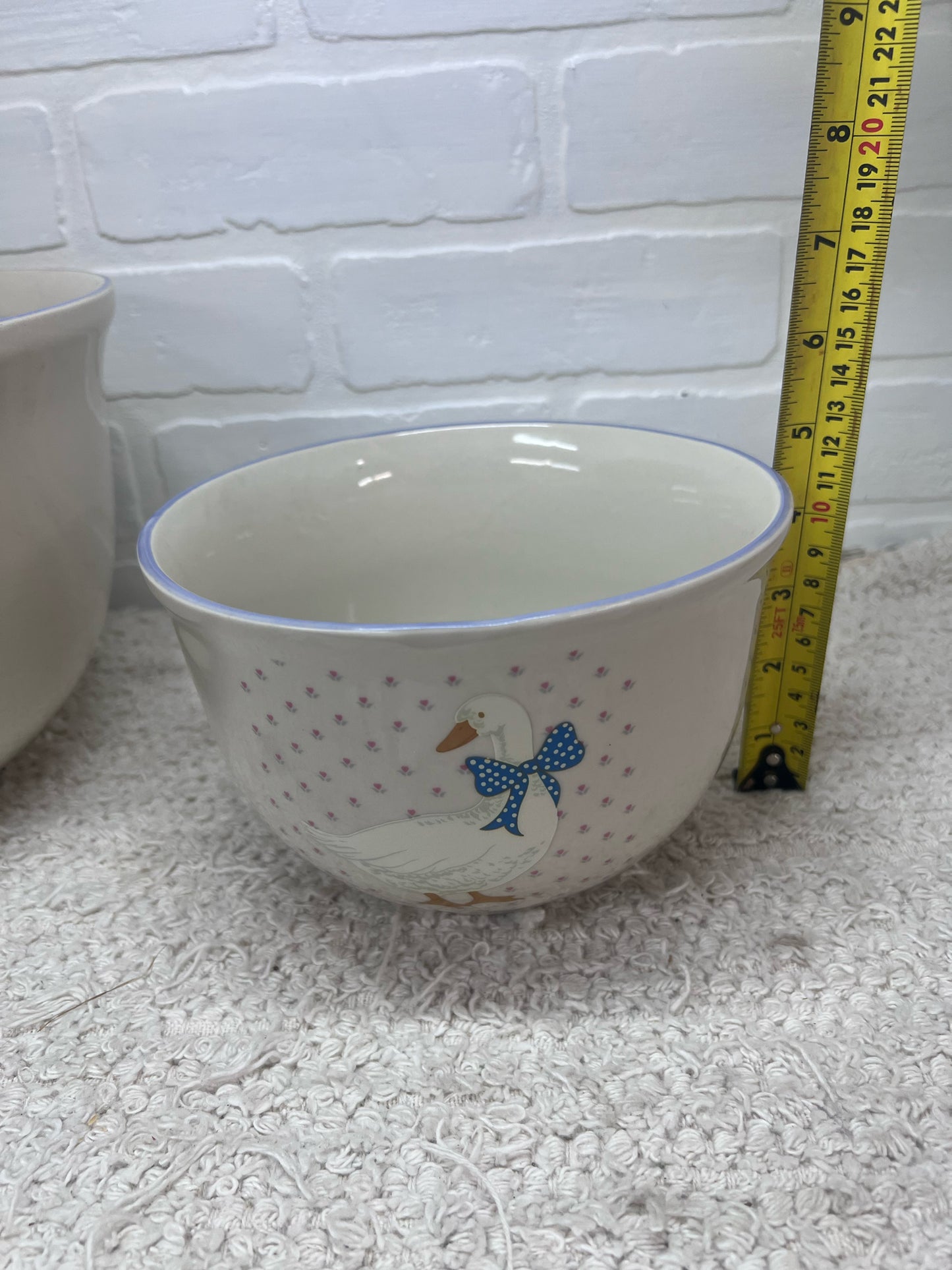 Aunt Rhody Goose 1980's Bowl Set